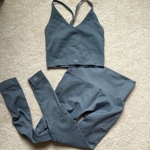 Charcoal grey set workout set